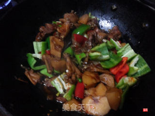 皮带面大盘鸡的做法步骤：11