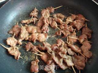 孜然牙签肉串的做法步骤：7