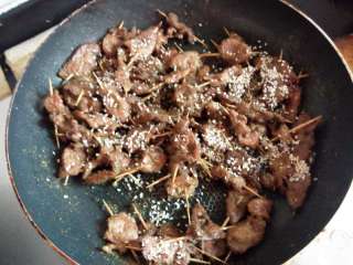 孜然牙签肉串的做法步骤：8
