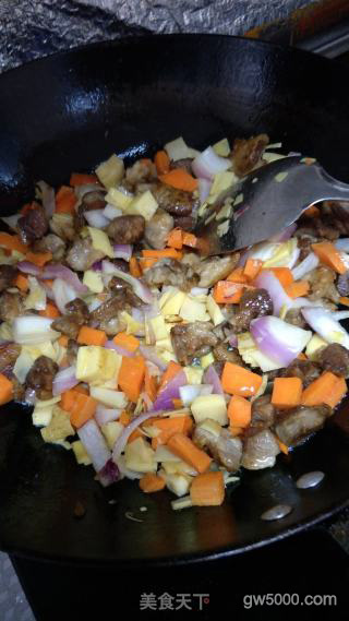 羊肉手抓饭。的做法步骤：3