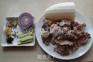 核桃白萝卜炖羊排的做法步骤：2
