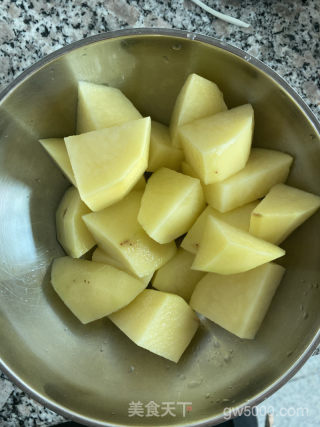 简易版大盘鸡的做法步骤：3