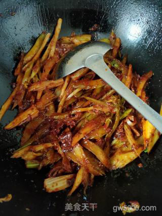 新疆爆辣炒米粉的做法步骤：12