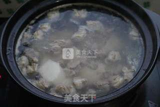 羊肉山药枸杞汤的做法步骤：9
