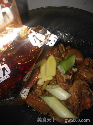 新疆大盘鸡的做法步骤：12