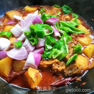 家常大盘鸡的做法步骤：12