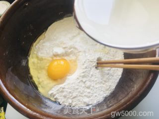 烤箱烤馕的做法步骤：1