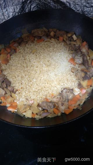 羊肉手抓饭。的做法步骤：5