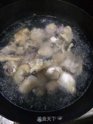 家庭版大盘鸡的做法步骤:1