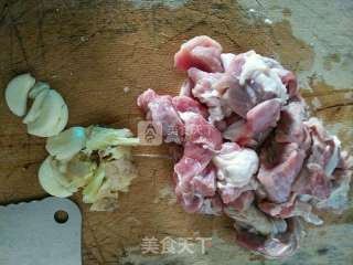 羊肉火锅的做法步骤：2