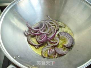 孜然羊肉的做法步骤：3