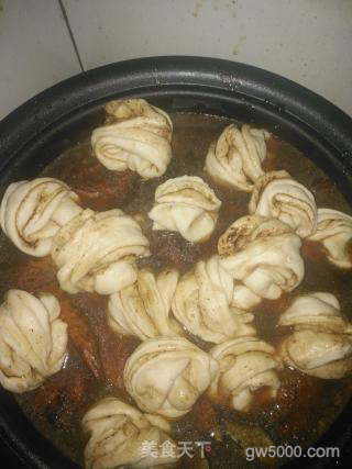 鸡肉焖花卷的做法步骤：12