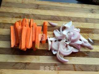 羊肉抓饭的做法步骤：2