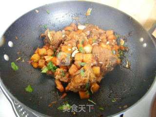 羊脊骨烧萝卜的做法步骤:13