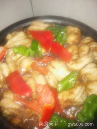 鸡肉焖花卷的做法步骤：13