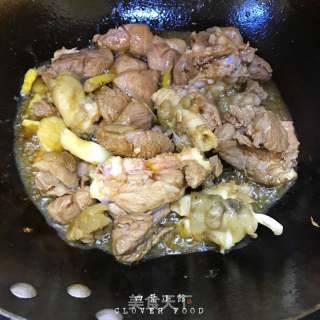 红烧羊肉的做法步骤：5
