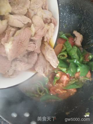 新疆过油肉拌面的做法步骤：19