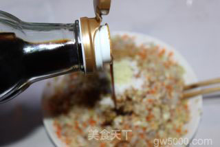 吃不够的美味——肉馅水煎包的做法步骤：4
