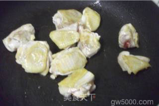 美味家常 鲜淮山鸡汤的做法步骤：5