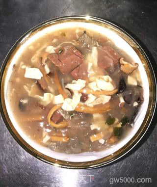 河南胡辣汤的做法步骤：8
