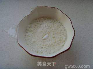 鸡蛋灌饼的做法步骤：1