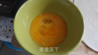 鸡蛋灌饼的做法步骤：4