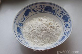 最受欢迎的早餐之一----鸡蛋灌饼的做法步骤：1