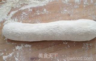 茄子牛肉洋葱馅锅贴的做法步骤：5