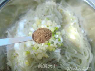 素馅也好吃——包菜粉条水煎包的做法步骤：7