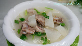 白萝卜羊肉汤的做法步骤：10