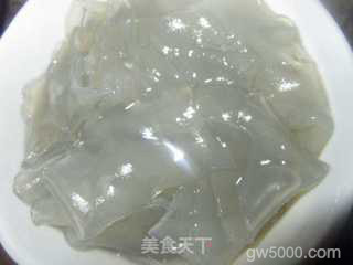 鸡蛋焖粉皮的做法步骤：1