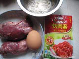 酱香酥肉的做法步骤：1