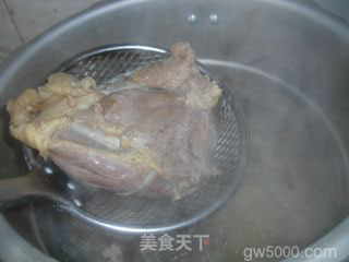 五香牛肉的做法步骤：3