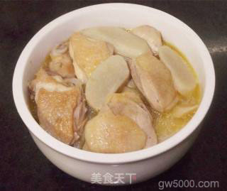 美味家常 鲜淮山鸡汤的做法步骤：9