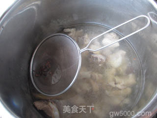 茄汁排骨烩面的做法步骤：7