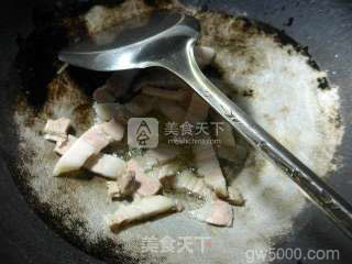 五花肉韭菜面疙瘩的做法步骤：4
