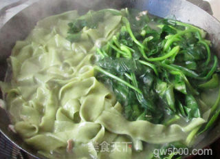 牛肉菠菜烩面的做法步骤：16