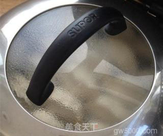 茄子牛肉洋葱馅锅贴的做法步骤：11