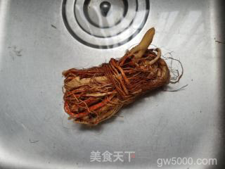 五指毛桃排骨汤的做法步骤：1