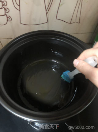 腊肠煲仔饭的做法步骤：2