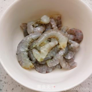 水晶虾饺的做法步骤:1