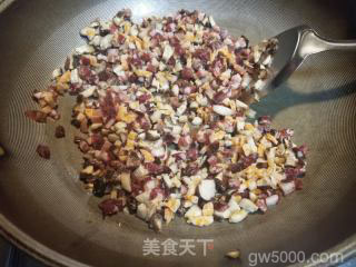 广式腊味芋头糕的做法步骤:8