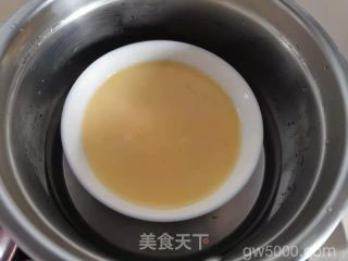 粤式牛奶炖蛋的做法步骤：6
