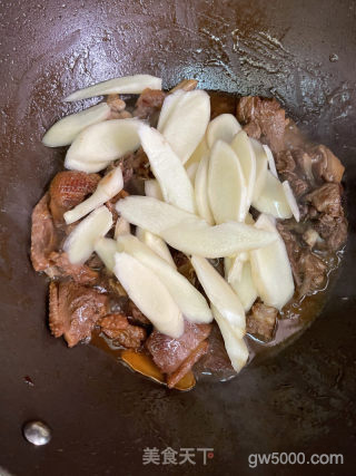 仔姜焖鸭的做法步骤：9