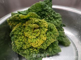 广式腊味煲仔饭的做法步骤：3