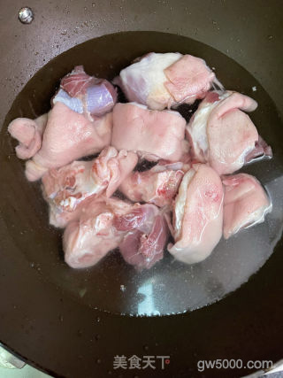 猪脚姜的做法步骤：1