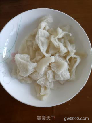 竹荪猪肚鸡的做法步骤：6