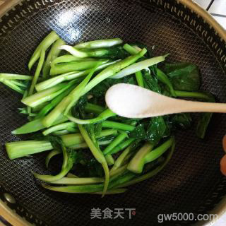 蒜香广东菜心的做法步骤：3