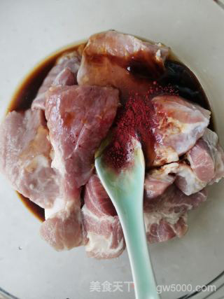 叉烧包的做法步骤：1