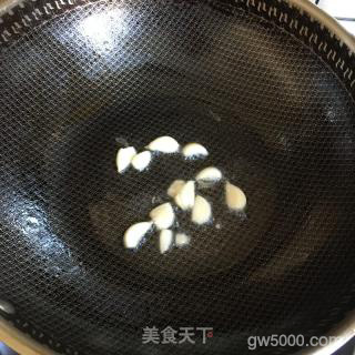 蒜香广东菜心的做法步骤：1